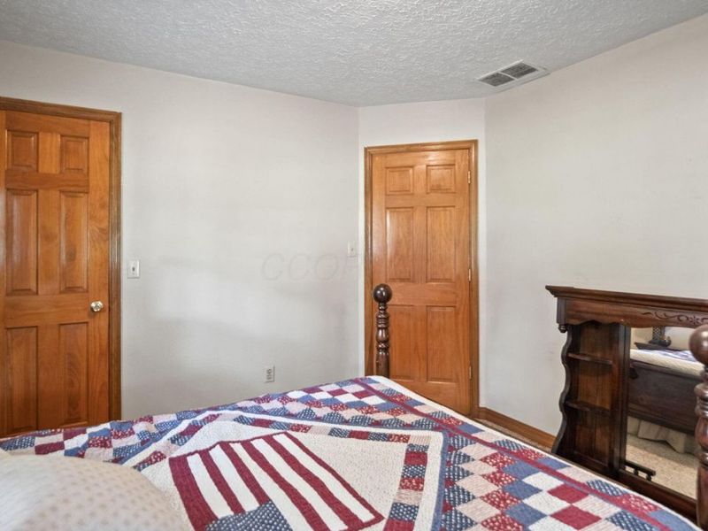 8285 Old River Road, Philo, OH 43771 Photo 17