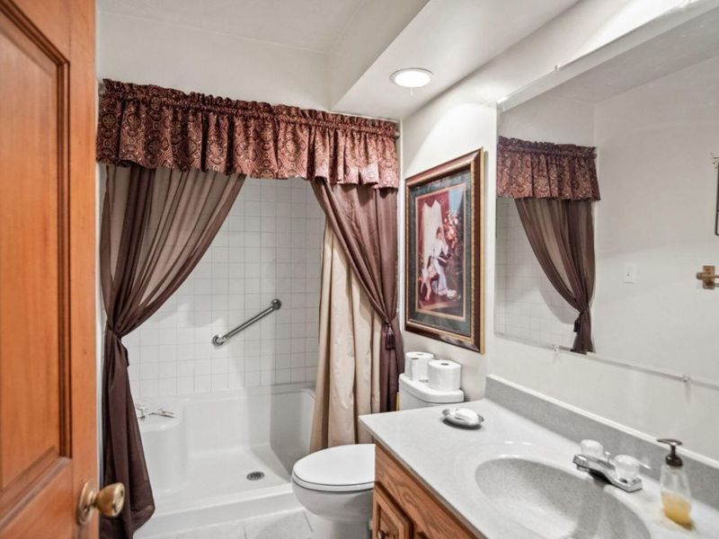 8285 Old River Road, Philo, OH 43771 Photo 22