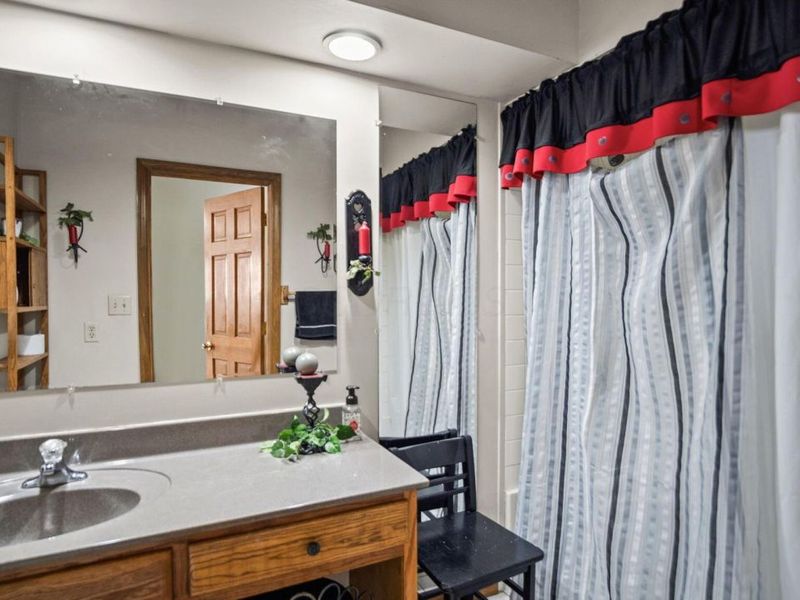 8285 Old River Road, Philo, OH 43771 Photo 30