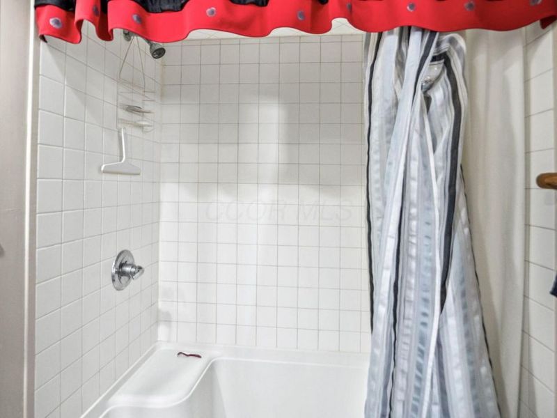 8285 Old River Road, Philo, OH 43771 Photo 32