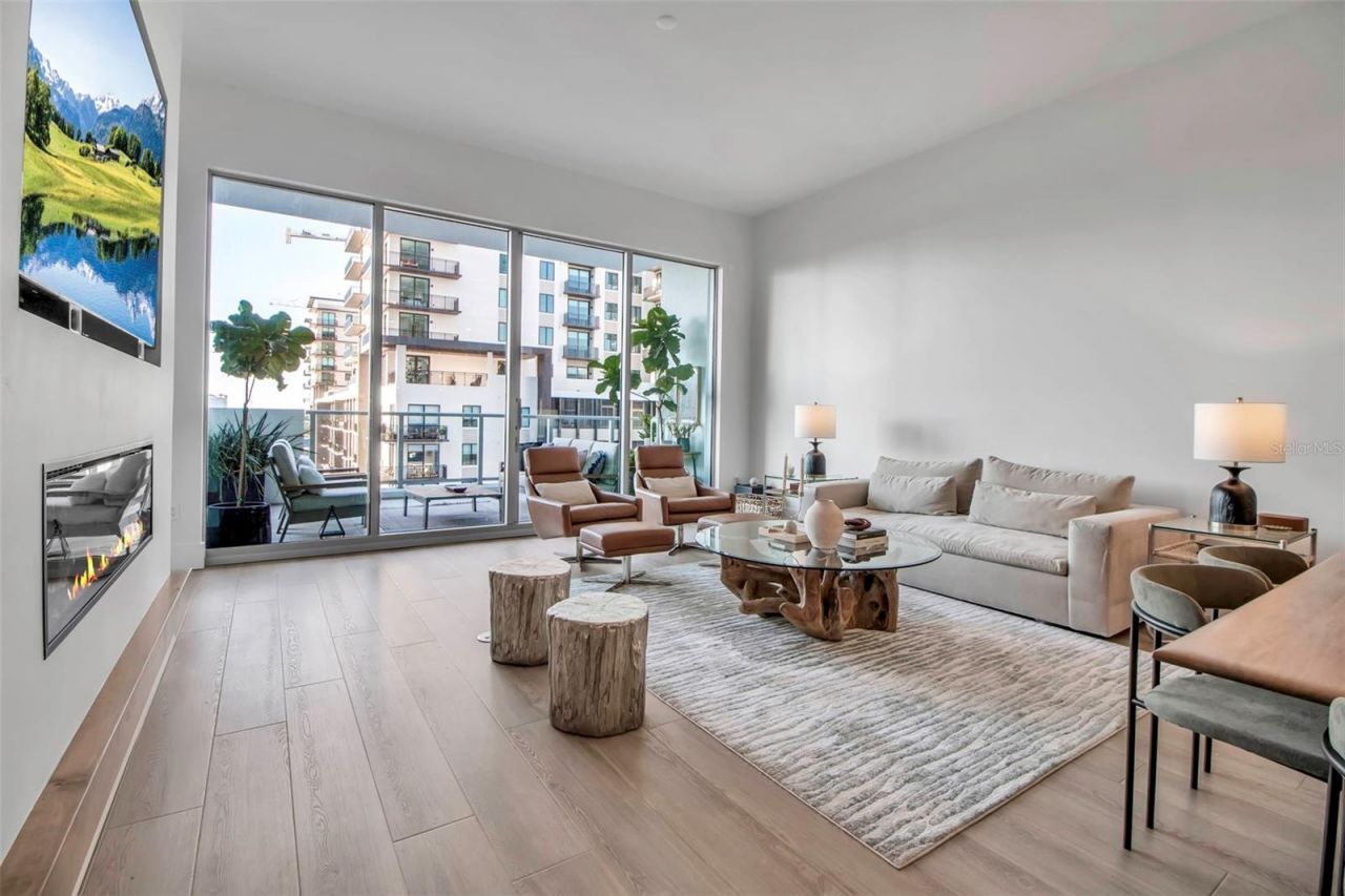 301 Quay Commons, Unit 503, Sarasota, FL 34236 Photo