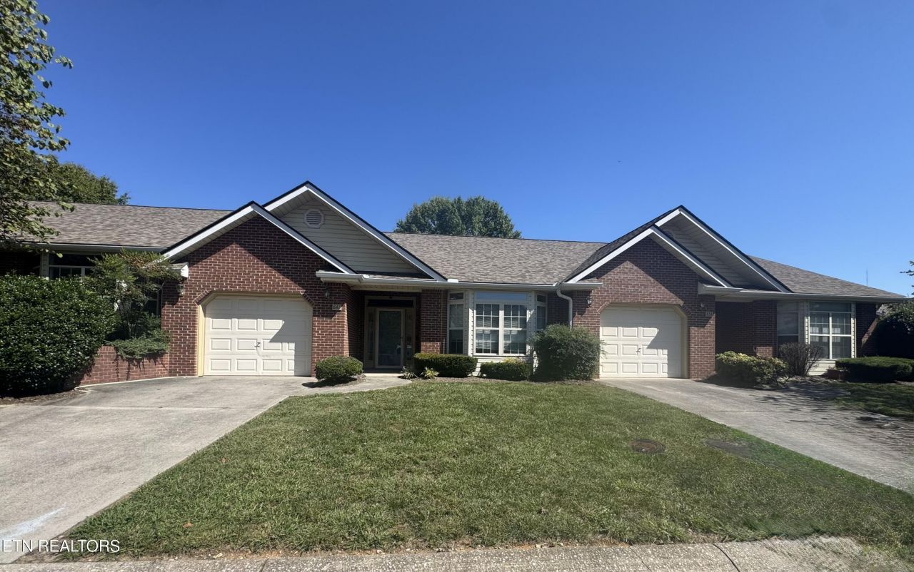 847 Sterchi Park Way, Knoxville, TN 37912 Main Photo