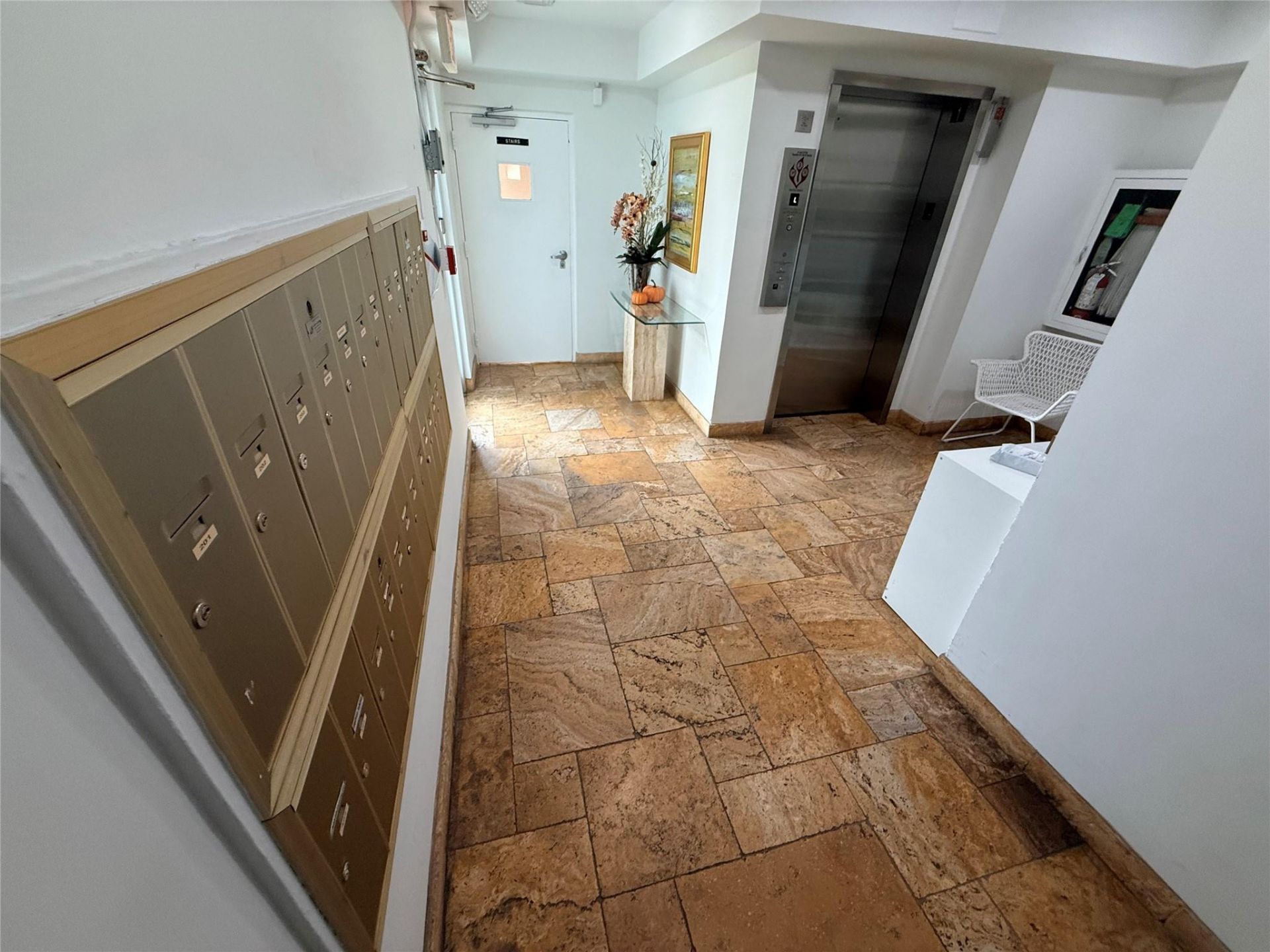 3212 NE 12th Street, Unit 303, Pompano Beach, FL 33062 Photo