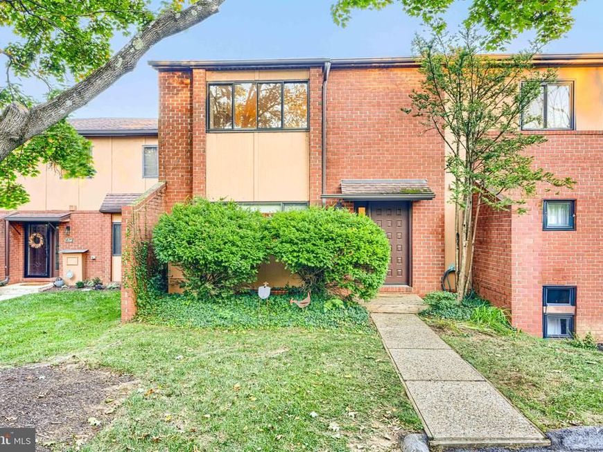 8223 Ruxton Crossing Court, Towson, MD 21204 Main Photo