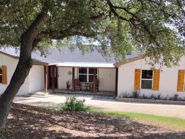 22303 Honeycomb LN, Leander, TX 78641
