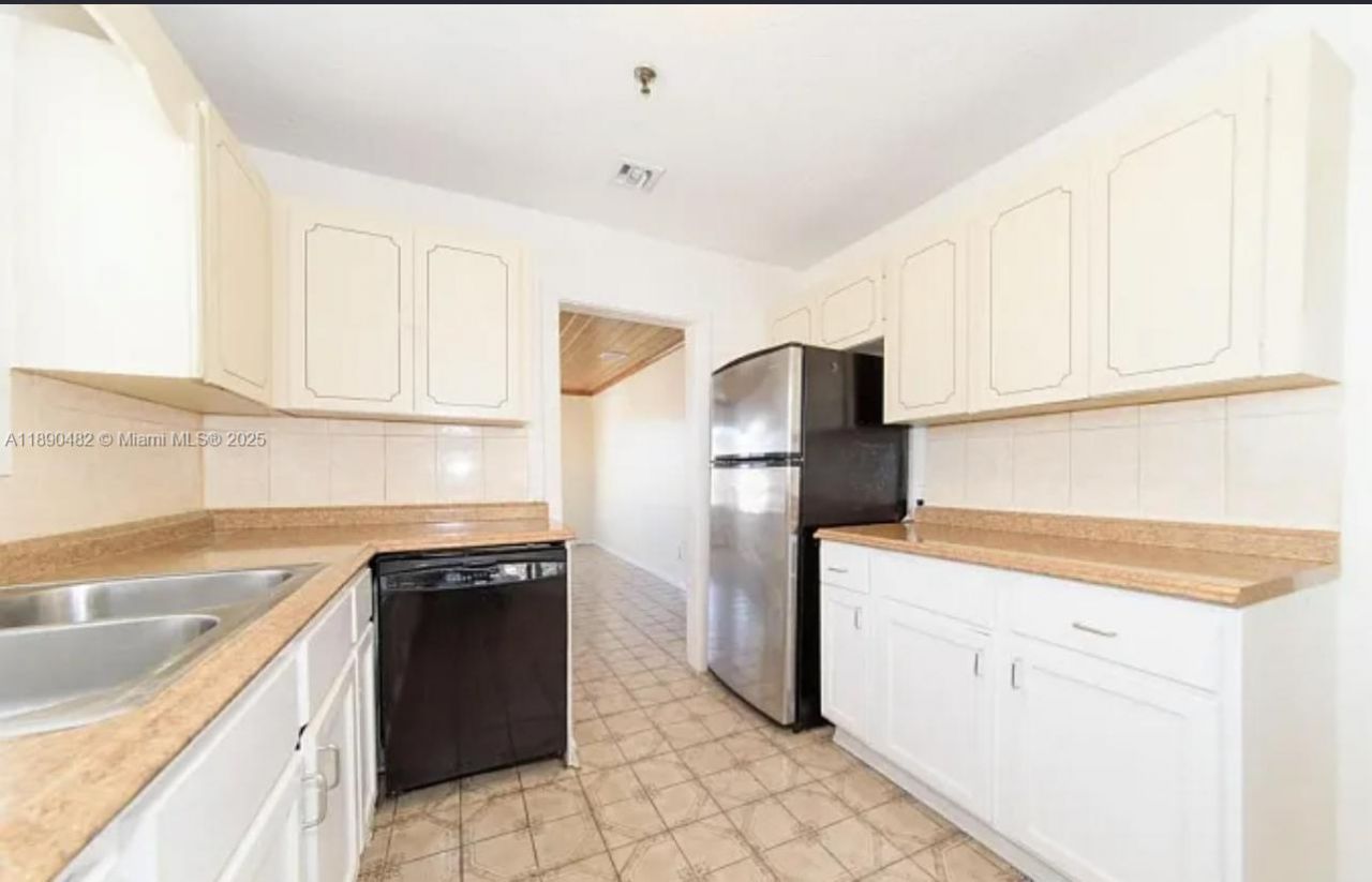 438 Malverne Rd, Unit 1, West Palm Beach, FL 33405 Photo