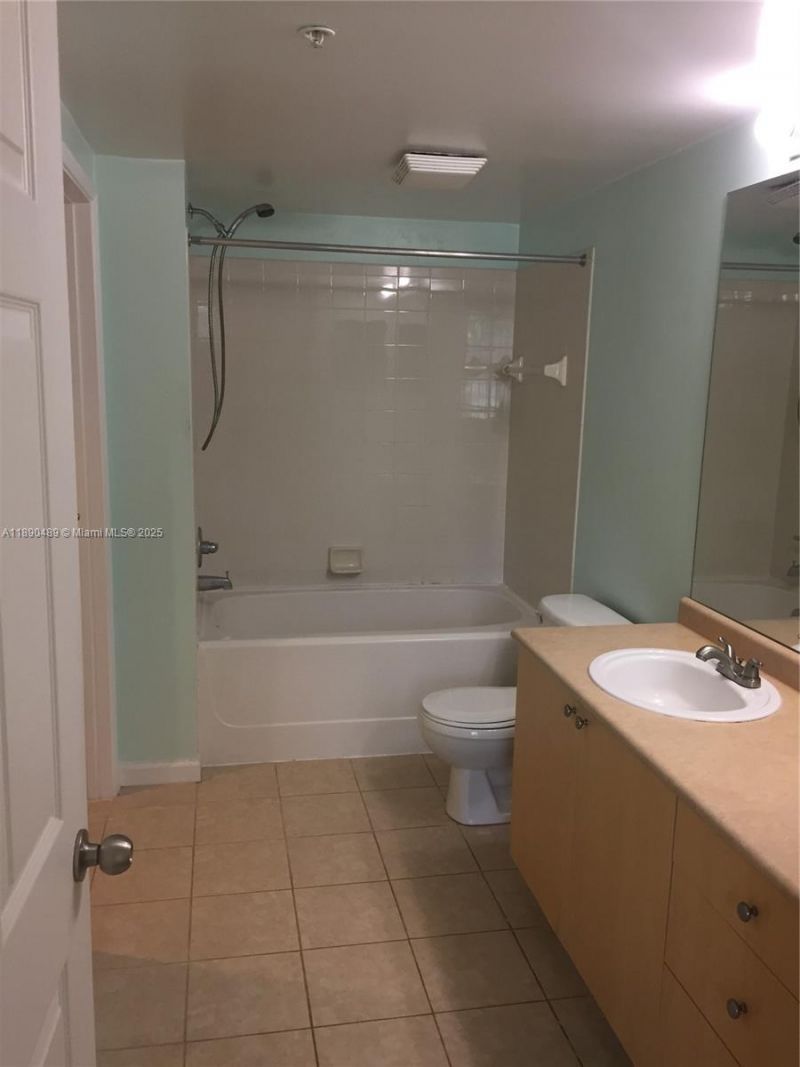 1919 Van Buren St, Unit 416A, Hollywood, FL 33020 Photo