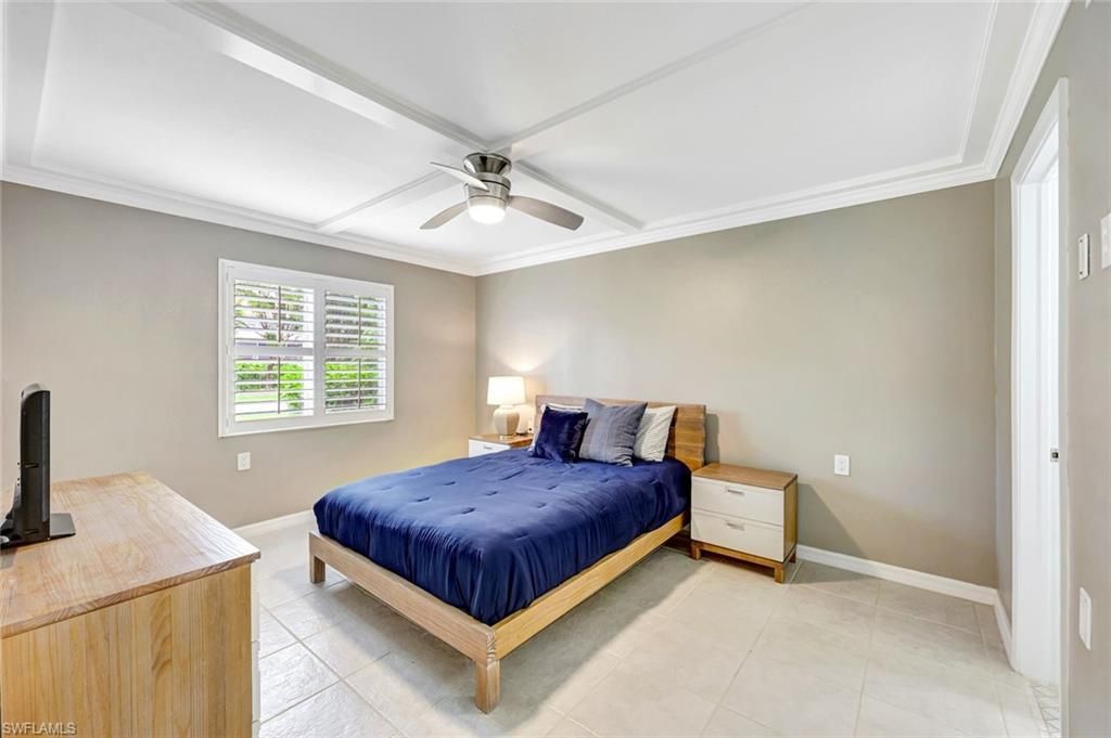 900 8th Ave S, Unit 104, Naples, FL 34102 Photo