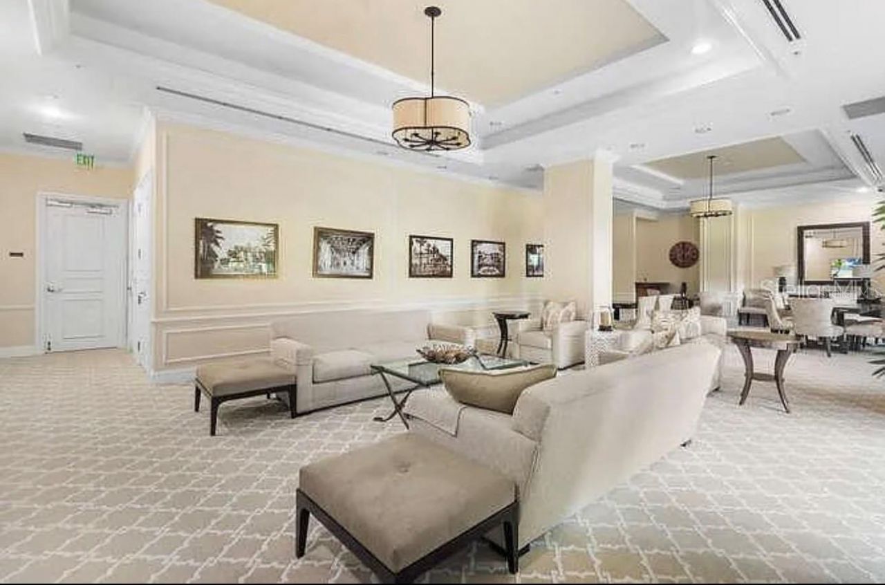 403 S Sapodilla Avenue, Unit 104, West Palm Beach, FL 33401 Photo