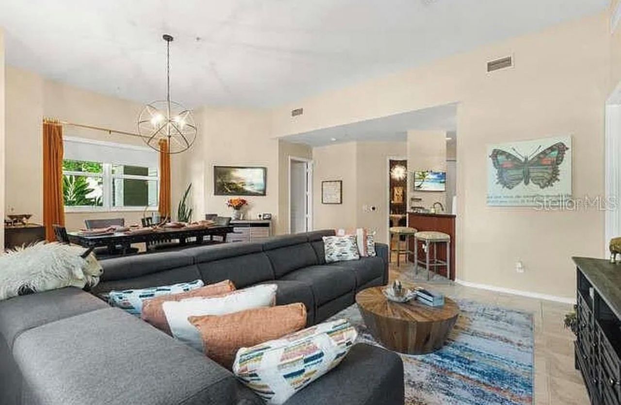 403 S Sapodilla Avenue, Unit 104, West Palm Beach, FL 33401 Photo