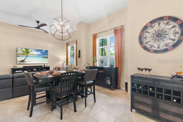 403 S Sapodilla Avenue, Unit 104, West Palm Beach, FL 33401 Photo