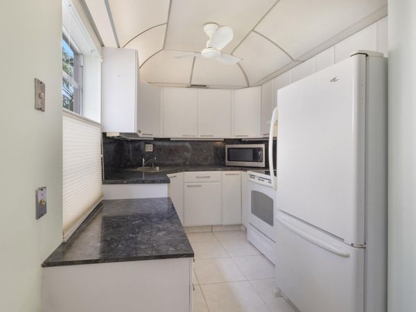 405 Burgundy I, Delray Beach, FL 33484