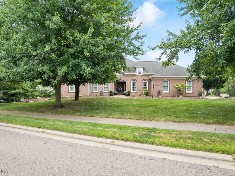 1573 Lancaster SE, Canton, OH 44709 Photo 1