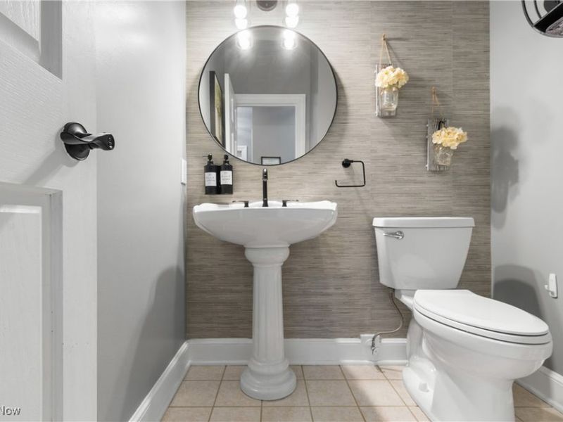 1573 Lancaster SE, Canton, OH 44709 Photo 33