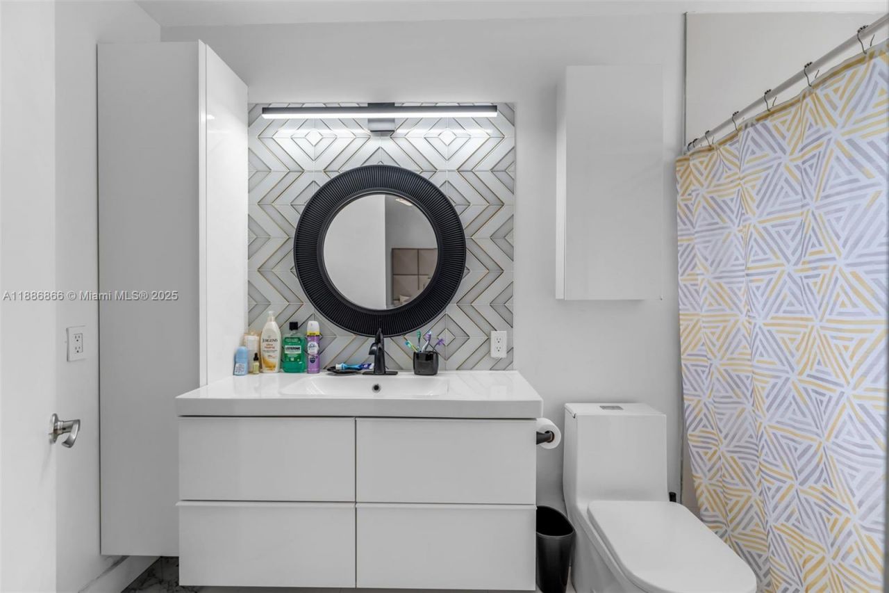 18088 SW 137th Path, Miami, FL 33177 Photo