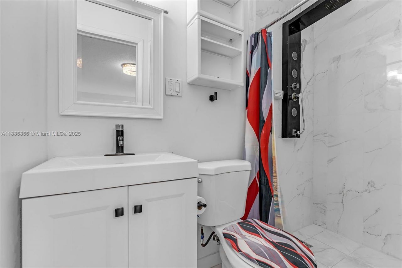 18088 SW 137th Path, Miami, FL 33177 Photo