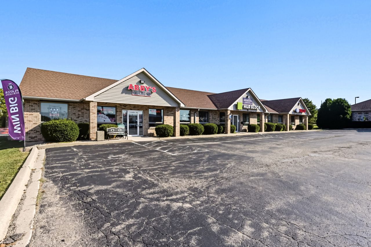 701 Pearson Drive, Genoa, IL 60135