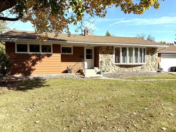 411 8th Street NE, Fosston, MN 56542