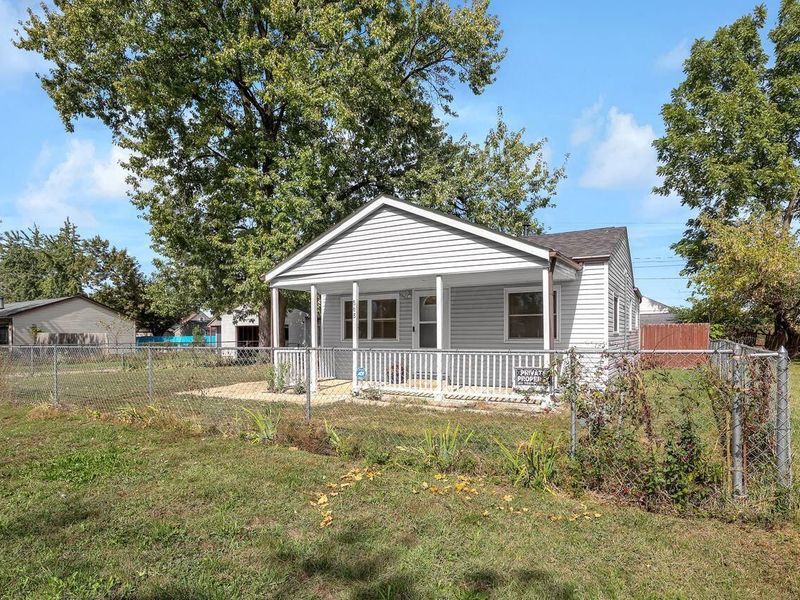 868 Lawndale Avenue, Columbus, OH 43207 Photo 2