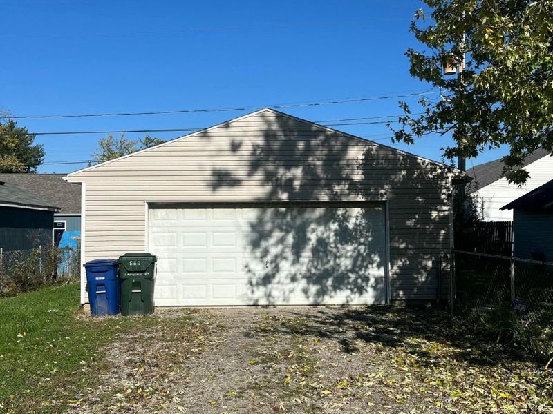 868 Lawndale Avenue, Columbus, OH 43207 Photo 33