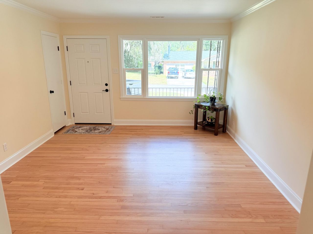 106 Lamie Drive Photo 3