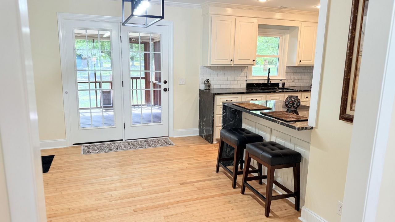 106 Lamie Drive Photo 8