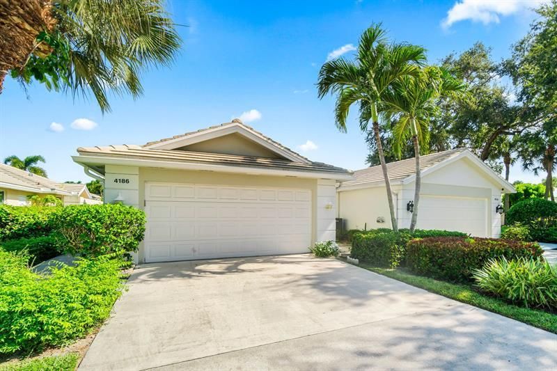 4186 Royal Oaks Dr, Palm Beach Gardens, FL 33410 Photo