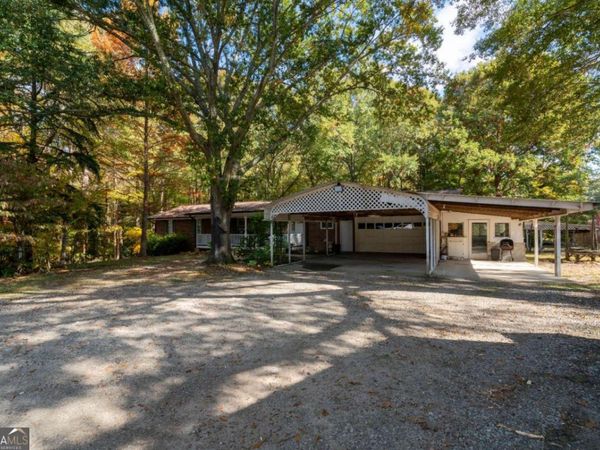 157 New Hope Road, Fayetteville, GA 30214