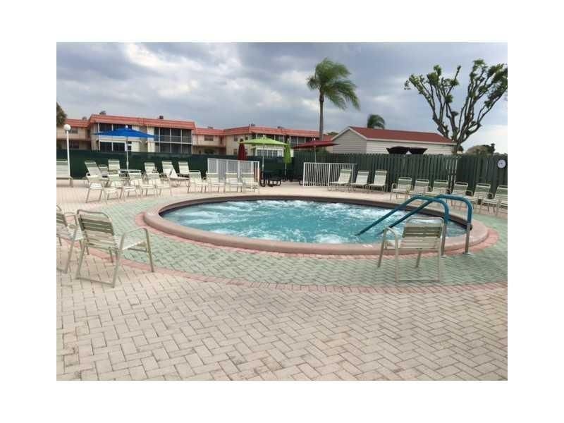 286 Monaco F, Unit F, Delray Beach, FL 33446 Photo