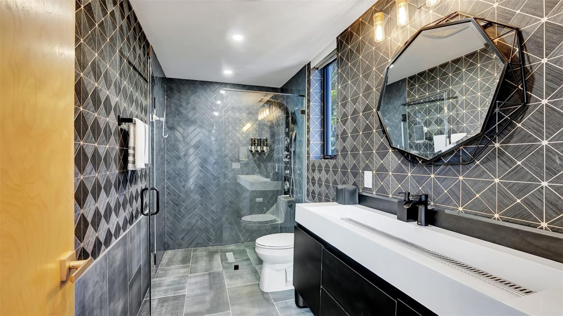 609 Poinciana Drive, Fort Lauderdale, FL 33301 Photo