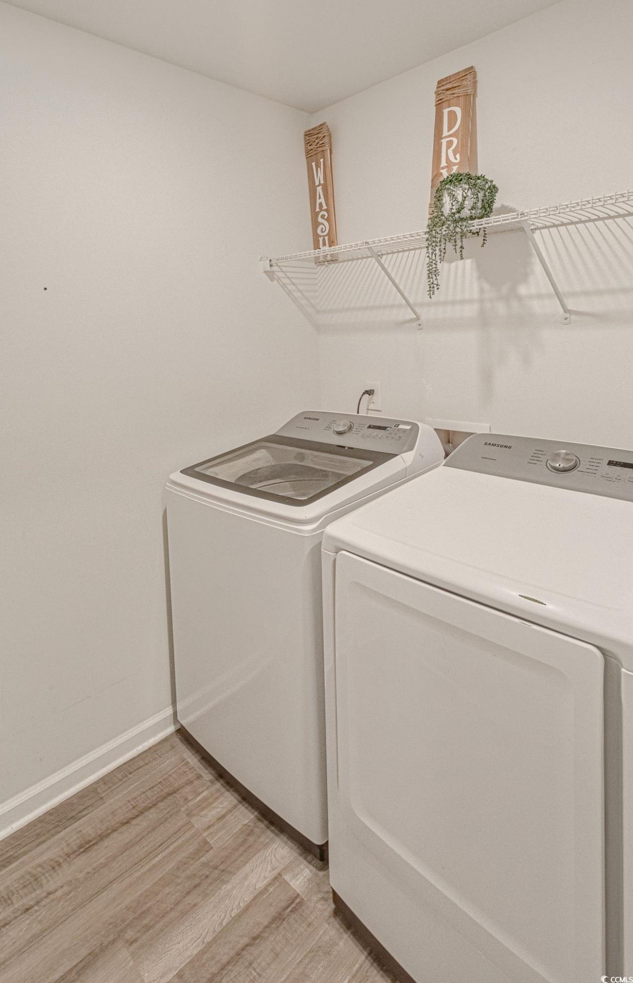 3005 Woodbury Ct. Photo 22