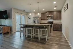 3005 Woodbury Ct. photo 4