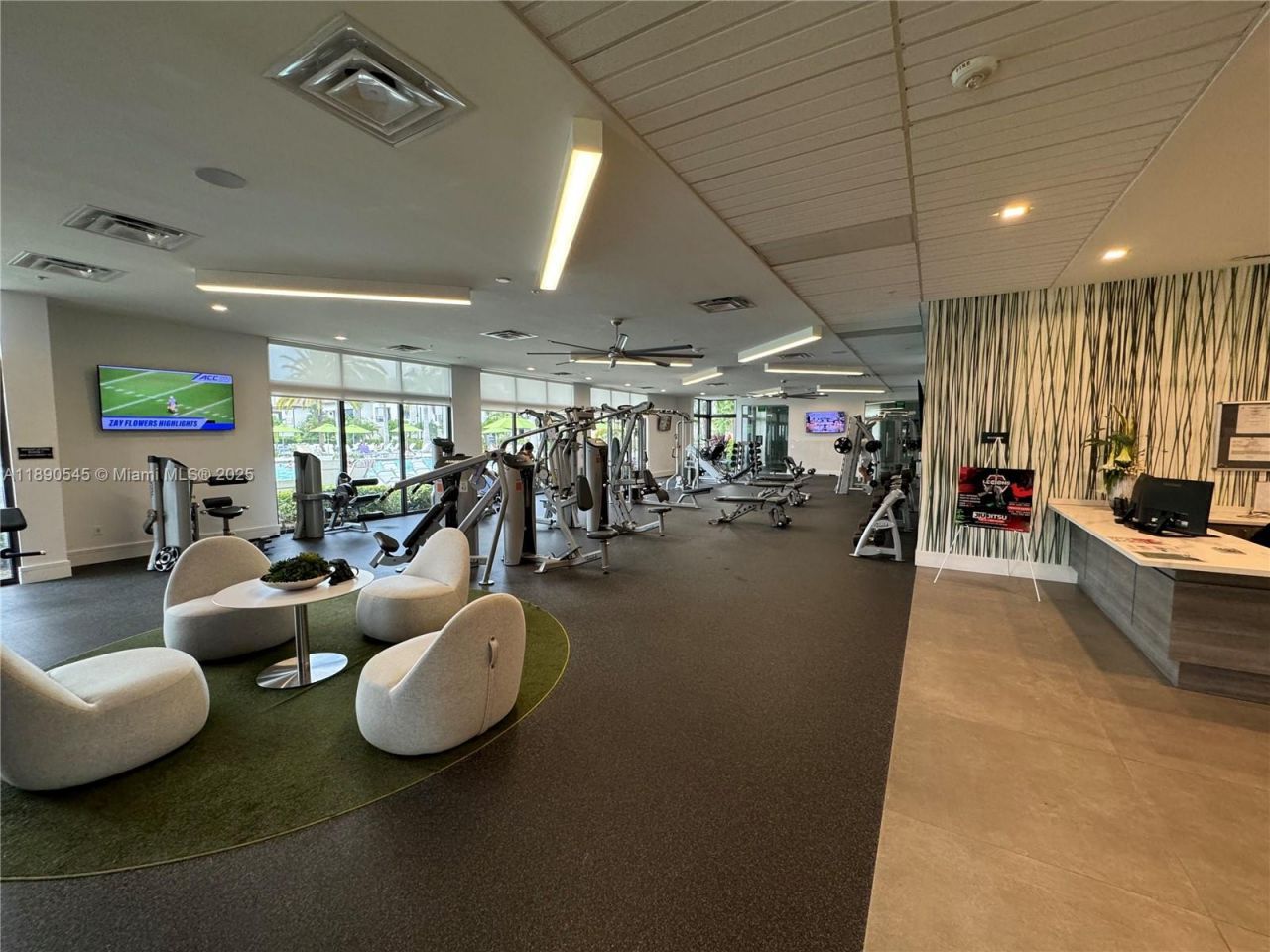 8283 NW 47th Ln, Doral, FL 33166 Photo