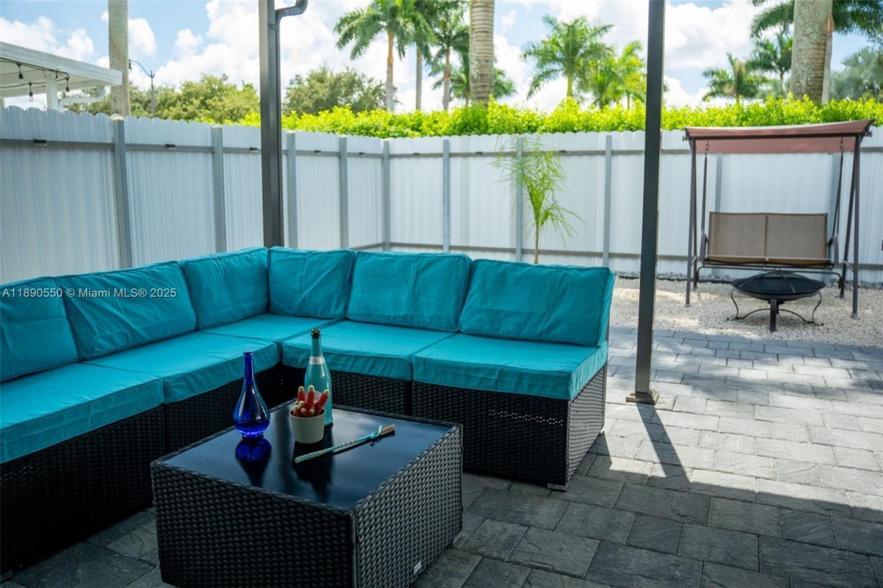 3174 SE 3rd Dr, Homestead, FL 33033 Photo