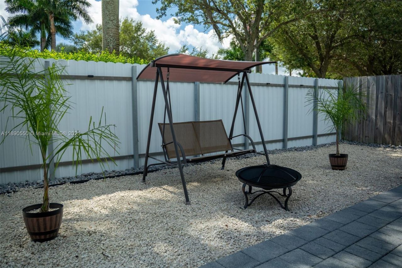 3174 SE 3rd Dr, Homestead, FL 33033 Photo