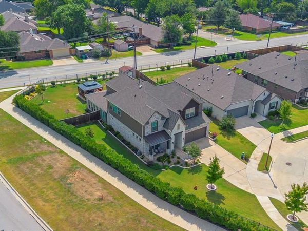 2828 Dancing Flame Drive, Denton, TX 76201