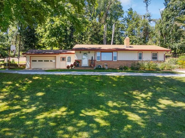 7241 S Funk Road, Shreve, OH 44676