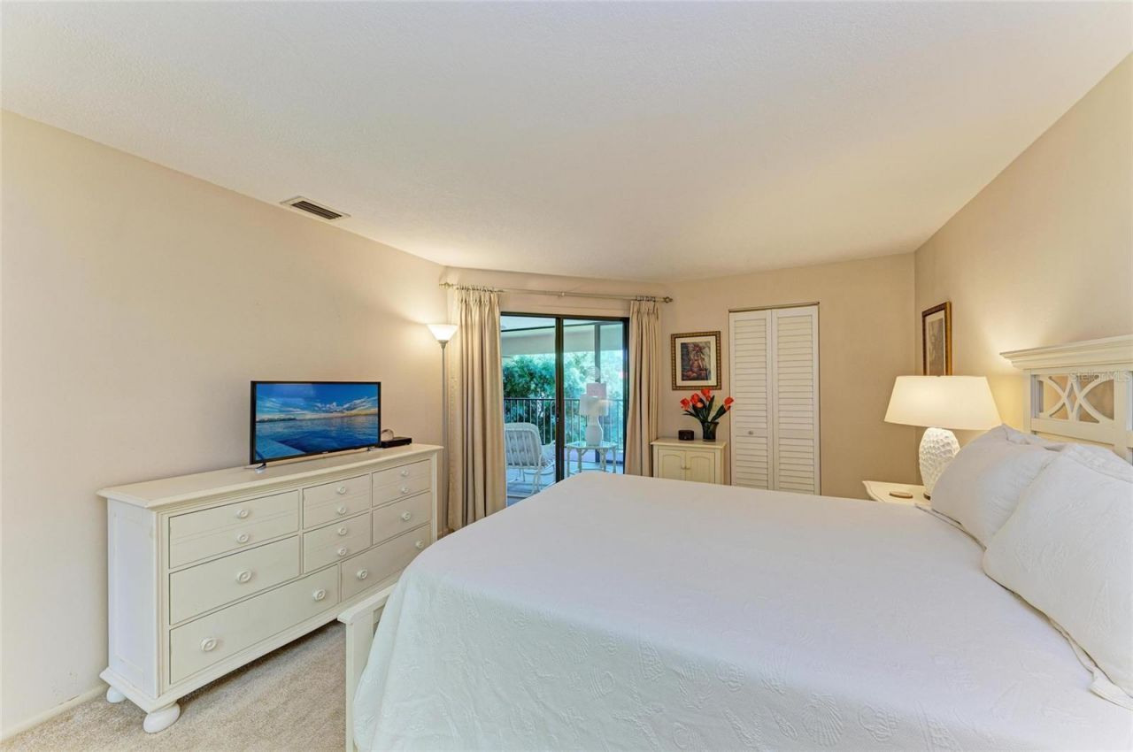 6480 Wild Oak Bay Boulevard, Unit 252, Bradenton, FL 34210 Photo