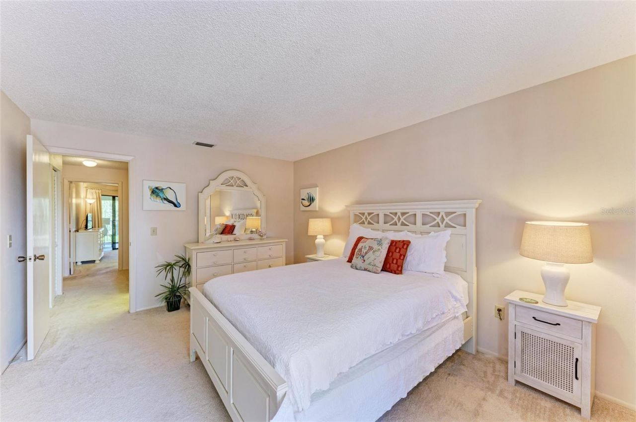 6480 Wild Oak Bay Boulevard, Unit 252, Bradenton, FL 34210 Photo