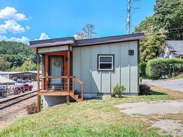 177 Main Street, Copperhill, TN 37317