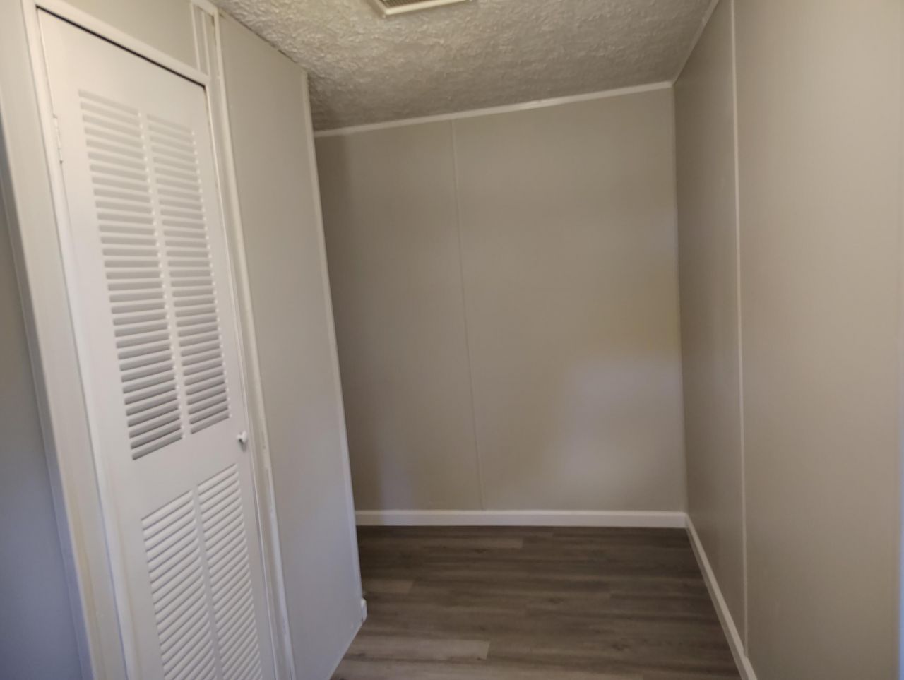 2156 Clubhouse Road Photo 22