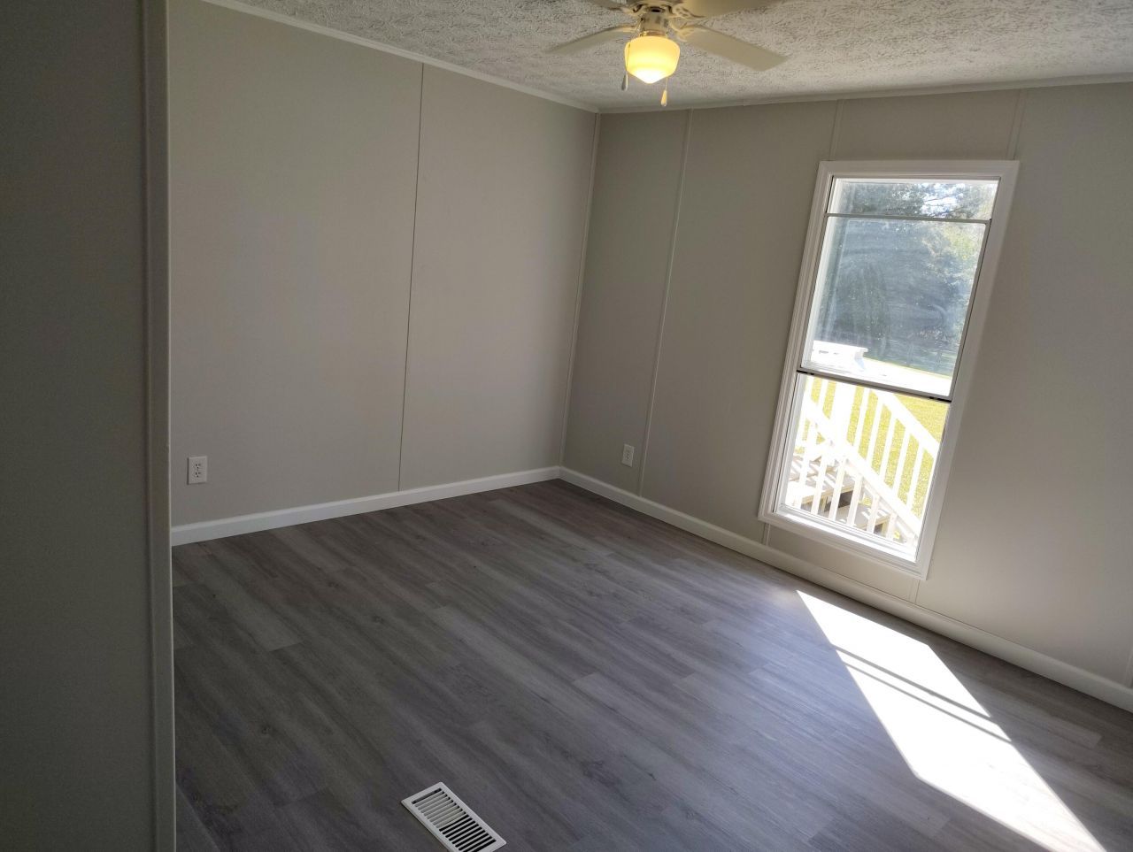 2156 Clubhouse Road Photo 32