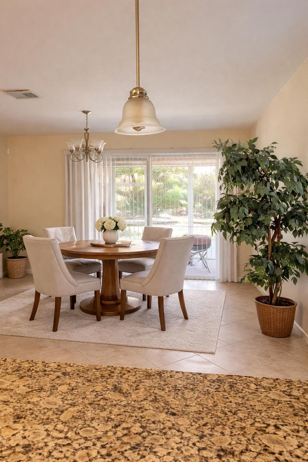 870 Gazetta Way, West Palm Beach, FL 33413 Photo