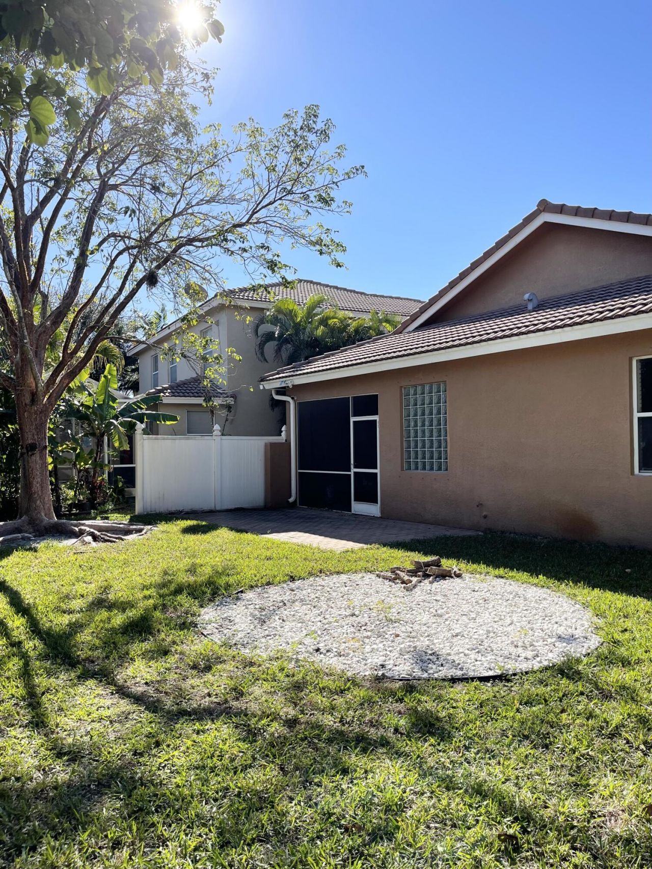 870 Gazetta Way, West Palm Beach, FL 33413 Photo