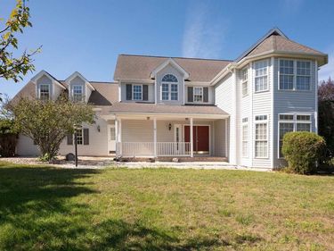 48 LILLIAN DR, FISHERSVILLE, VA 22939