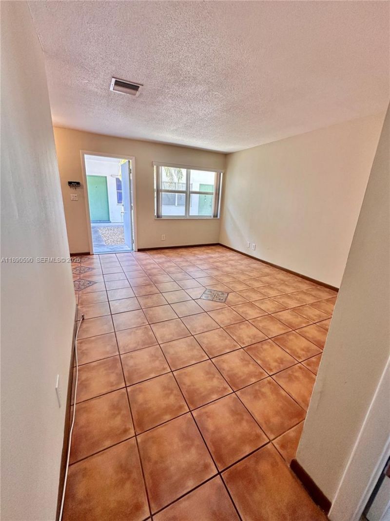 1824 Monroe St, Unit 4, Hollywood, FL 33020 Photo