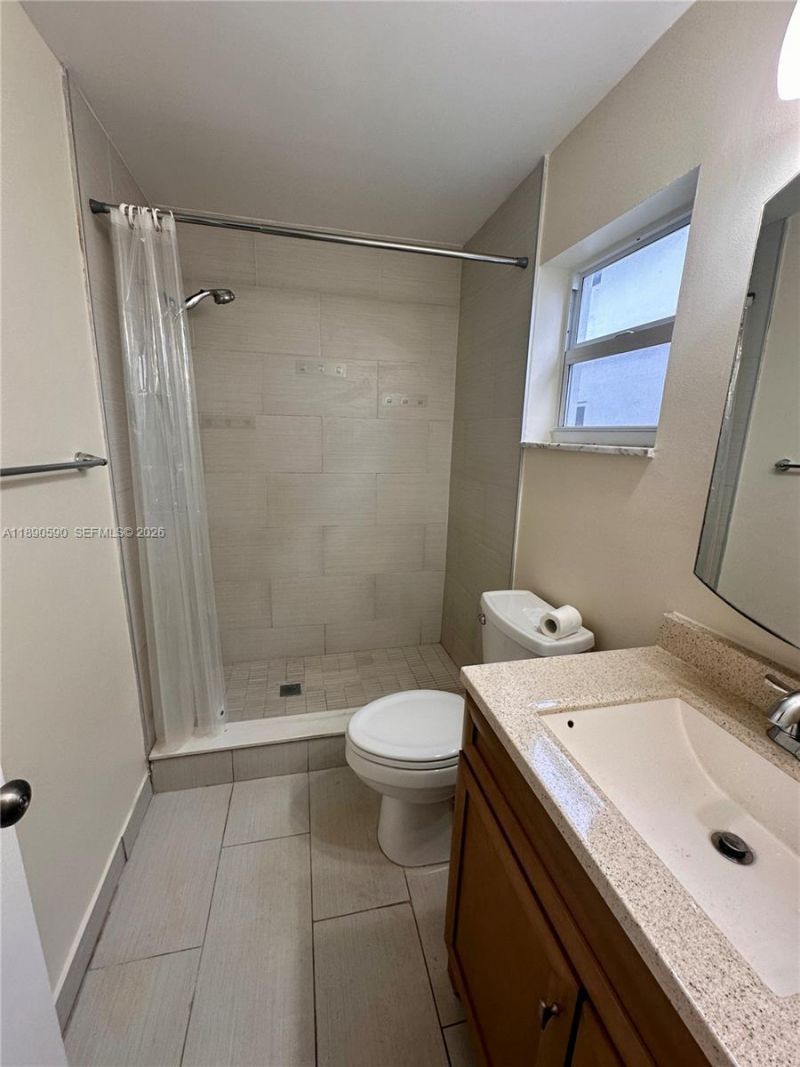 1824 Monroe St, Unit 4, Hollywood, FL 33020 Photo