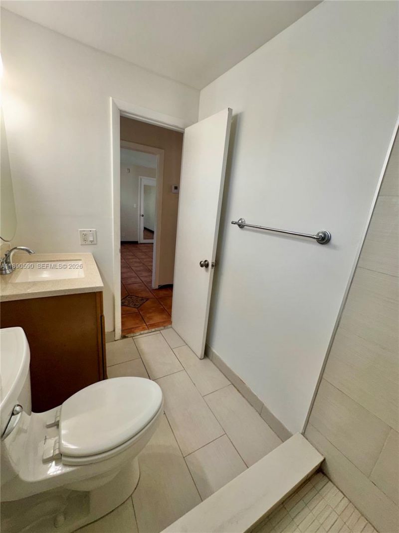 1824 Monroe St, Unit 4, Hollywood, FL 33020 Photo
