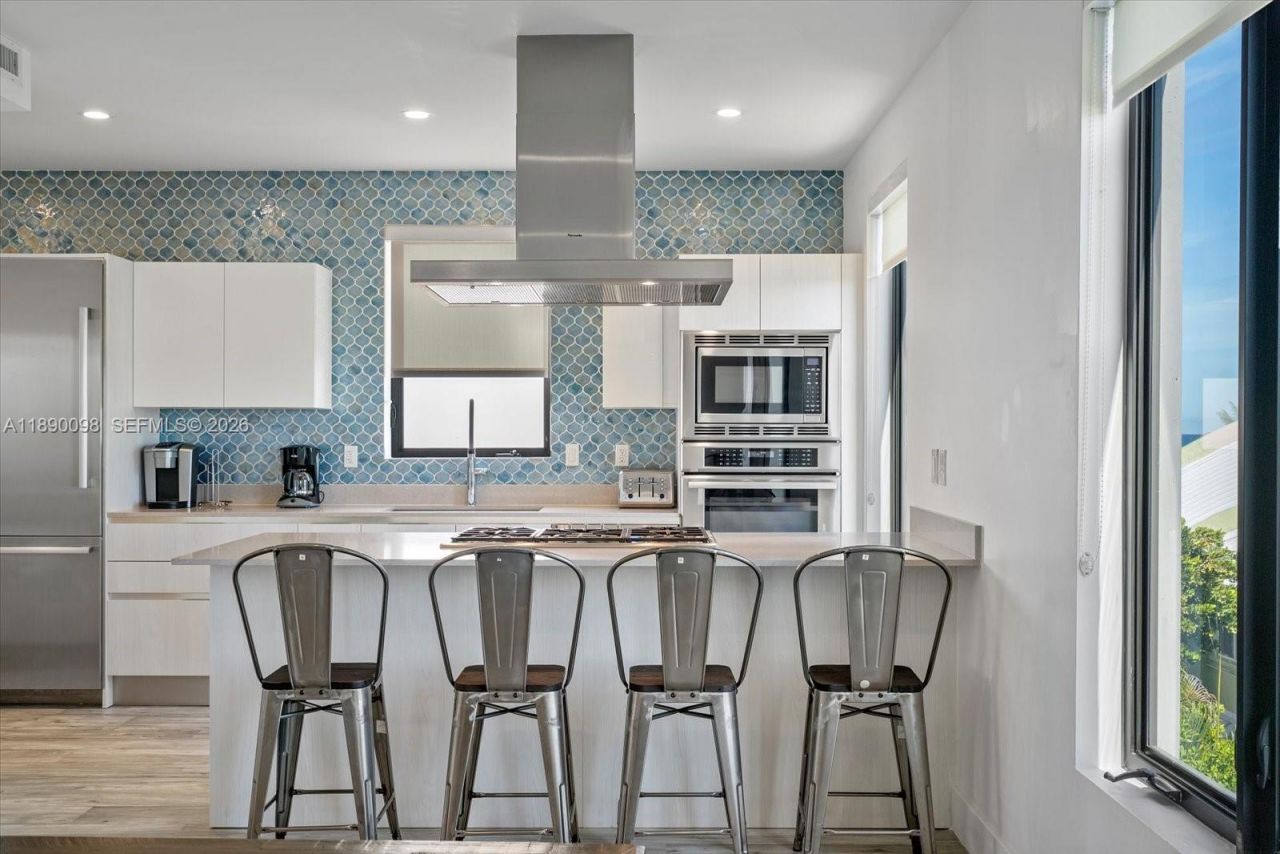 332 Balboa St, Hollywood, FL 33019 Photo