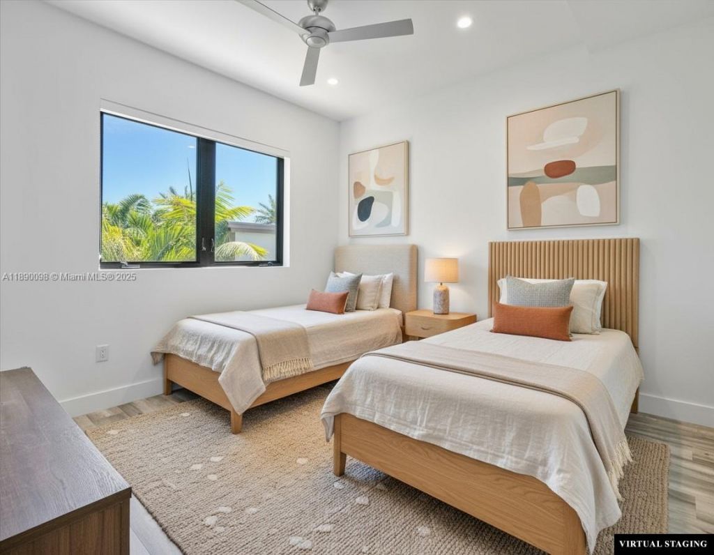 332 Balboa St, Hollywood, FL 33019 Photo